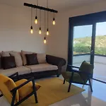 Retro With Heated Pool And Gym For 8 公寓
