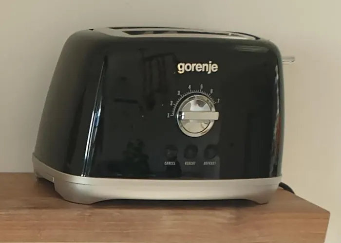 Retro With Heated Pool And Gym For 8 Appartement *